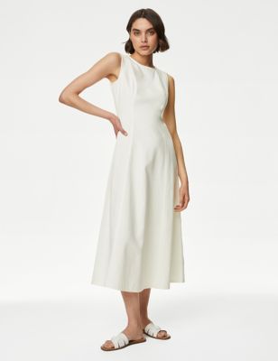 Τζιν μίντι ίσιο φόρεμα με στρογγυλή λαιμόκοψη - GR