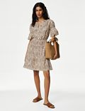 Taliowana luźna sukienka mini z nadrukiem ze 100% bawełny