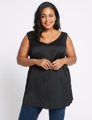 Womens Plus Size Tops & T Shirts | Plus Size Tunic Tops | M&S