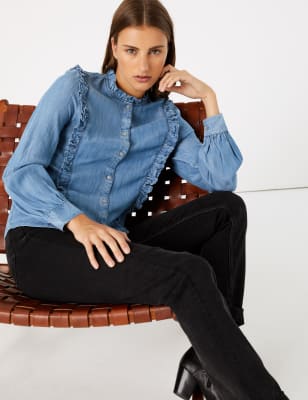 Button Detailed Ruffled Blouse