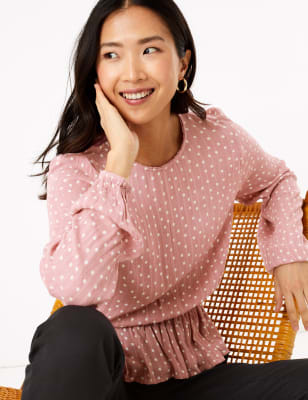 Getailleerde blouse met lange mouwen en stippenpatroon