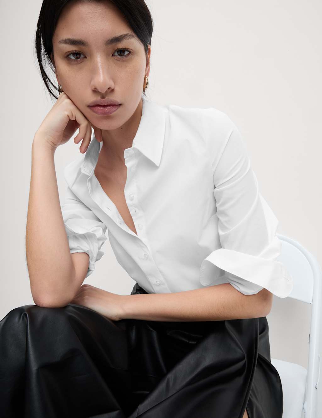 White tshirt women discount