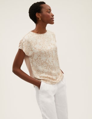 

Womens M&S Collection Floral Slash Neck Relaxed Short Sleeve Top - Sand, Sand