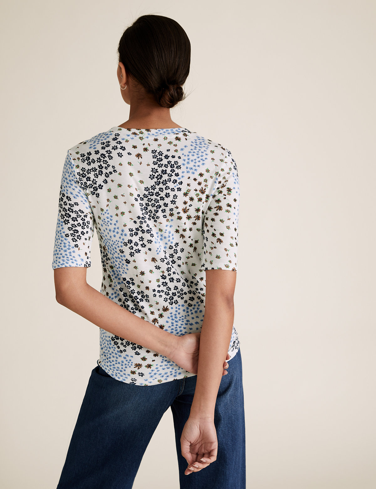 Floral High Neck Fitted Half Sleeve Top