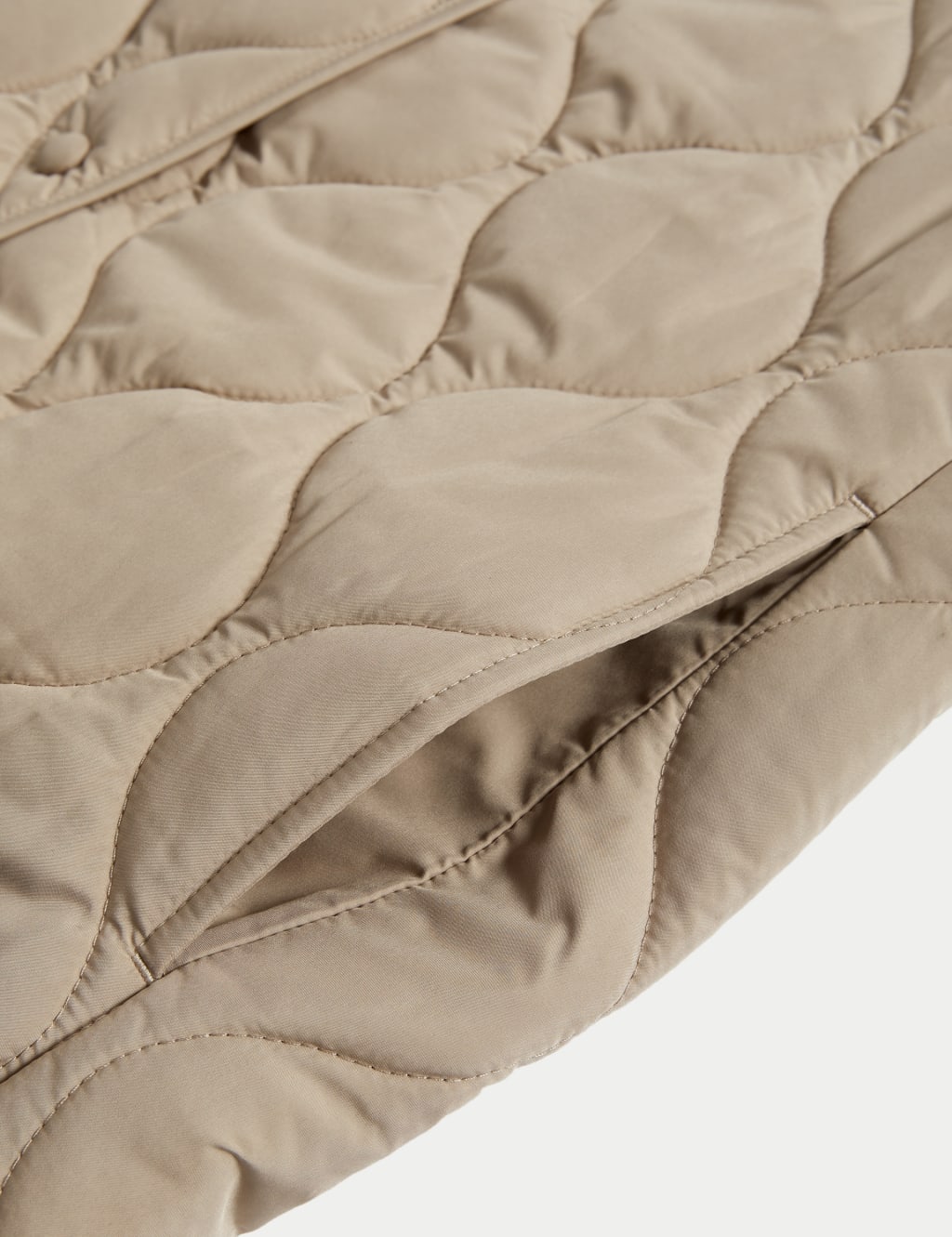 Recycled Quilted Collarless Puffer Jacket image 7