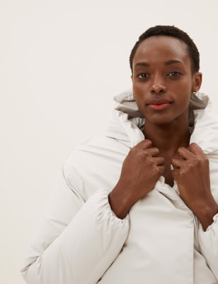 

Womens M&S Collection Steppmantel mit Kapuze, Federn und Daunen und Stormwear™ - Beige, Beige