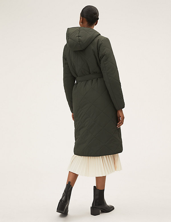 Prošívaný kabát s&nbsp;texturou a&nbsp;technologií Stormwear™