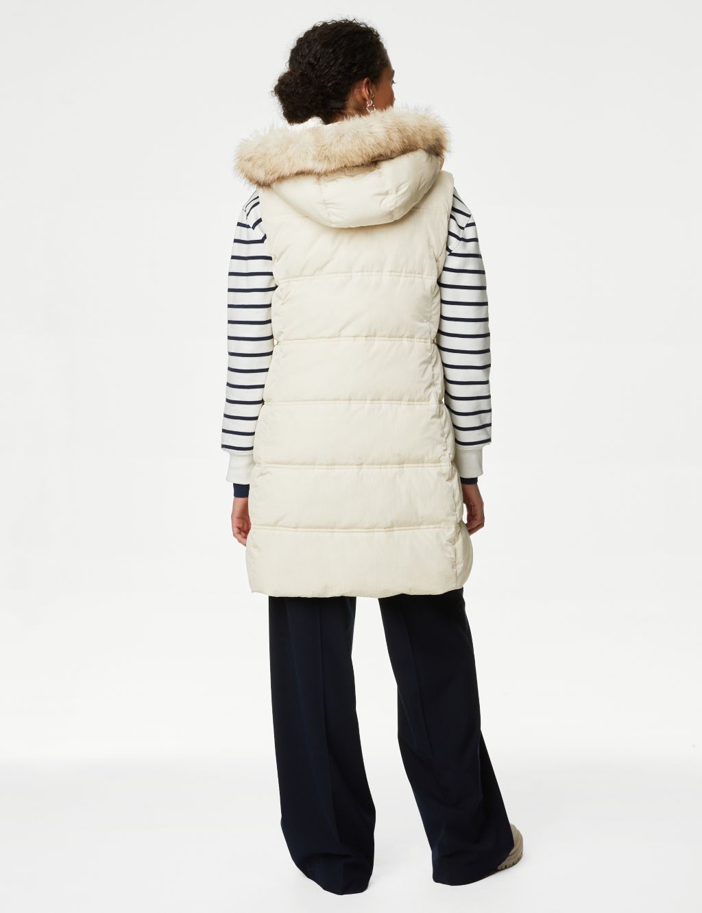 Recycled Thermowarmth™ Hooded Puffer Gilet image 5