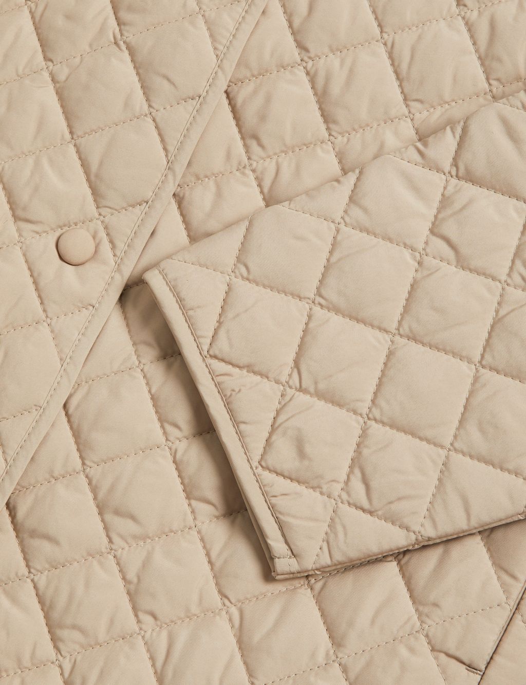 Recycled Thermowarmth™ Quilted Jacket image 7