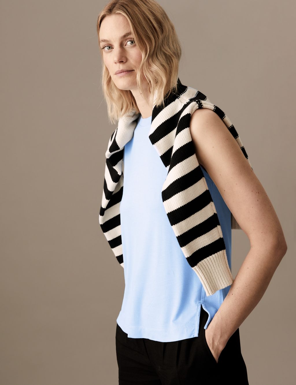 Jersey Crew Neck Relaxed Vest Top image 2