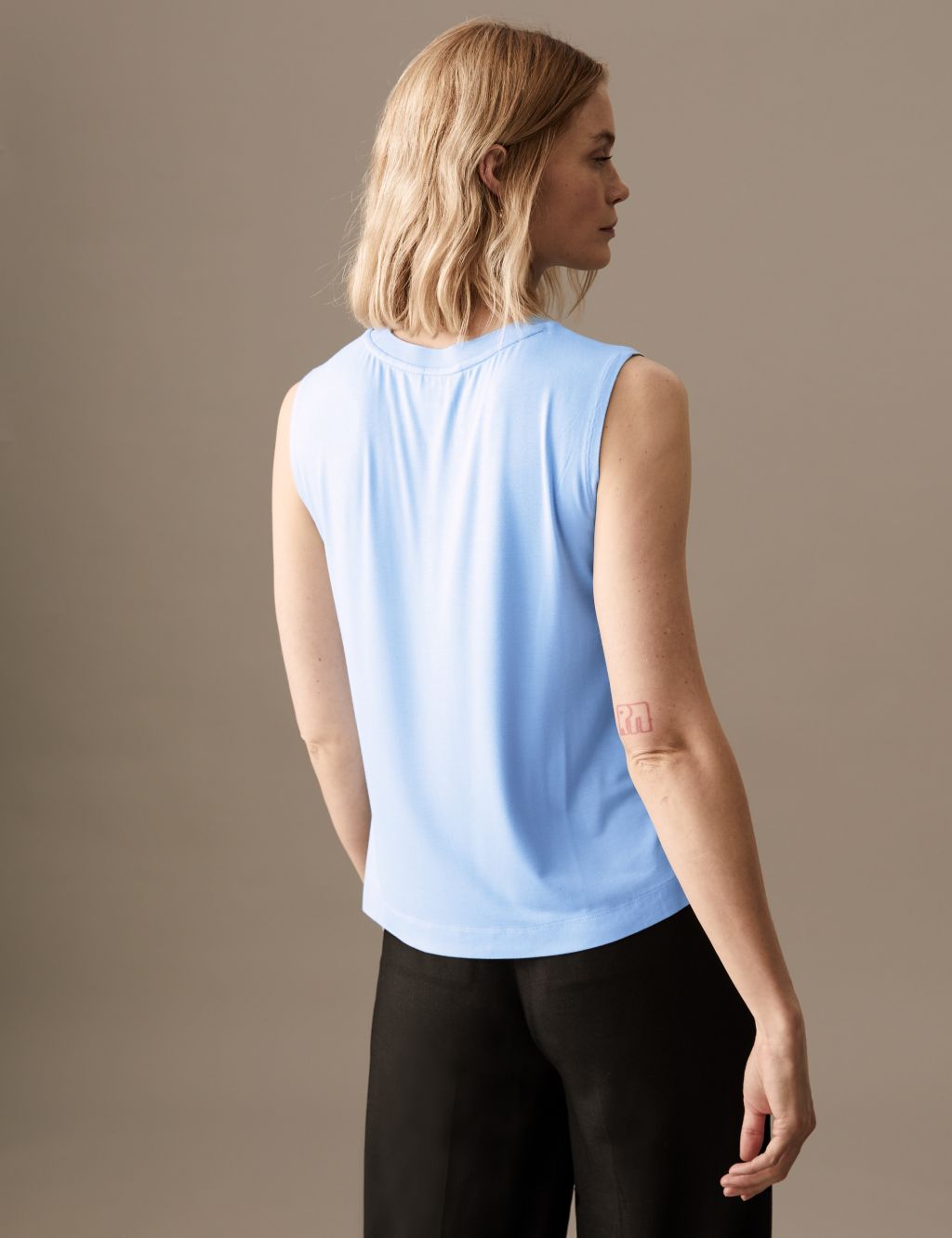 Jersey Crew Neck Relaxed Vest Top image 4