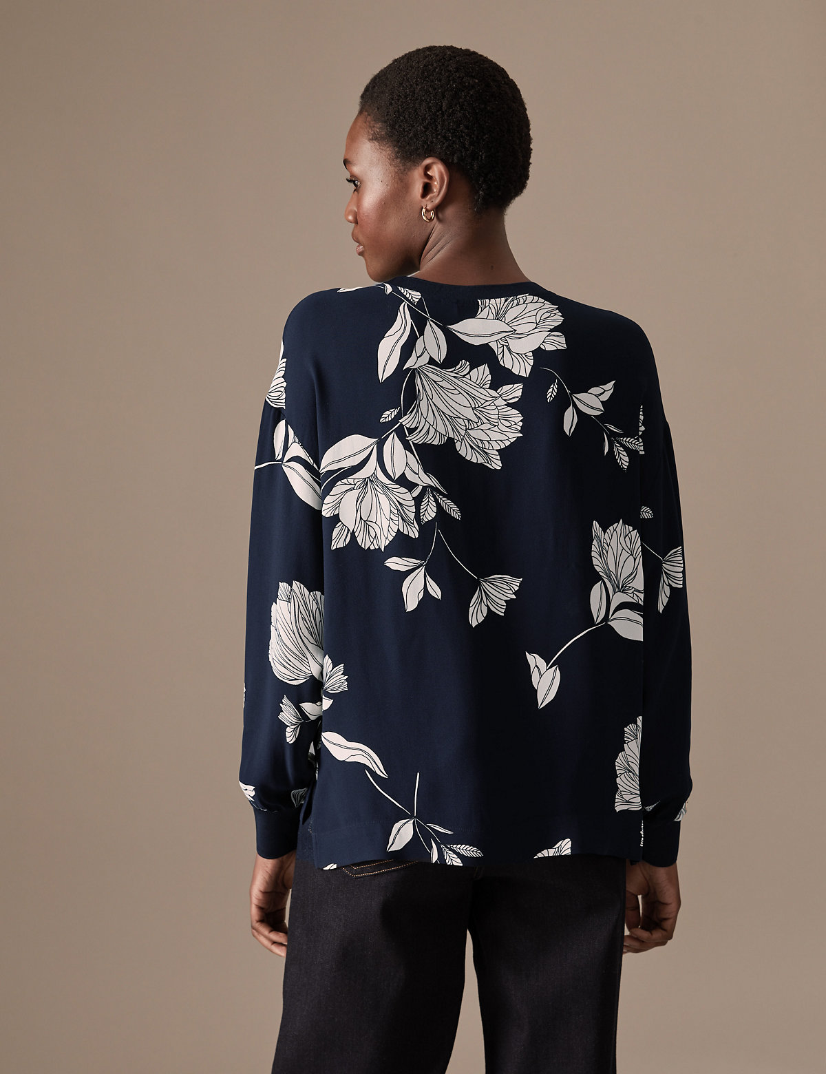 Floral Crew Neck Long Sleeve Blouse