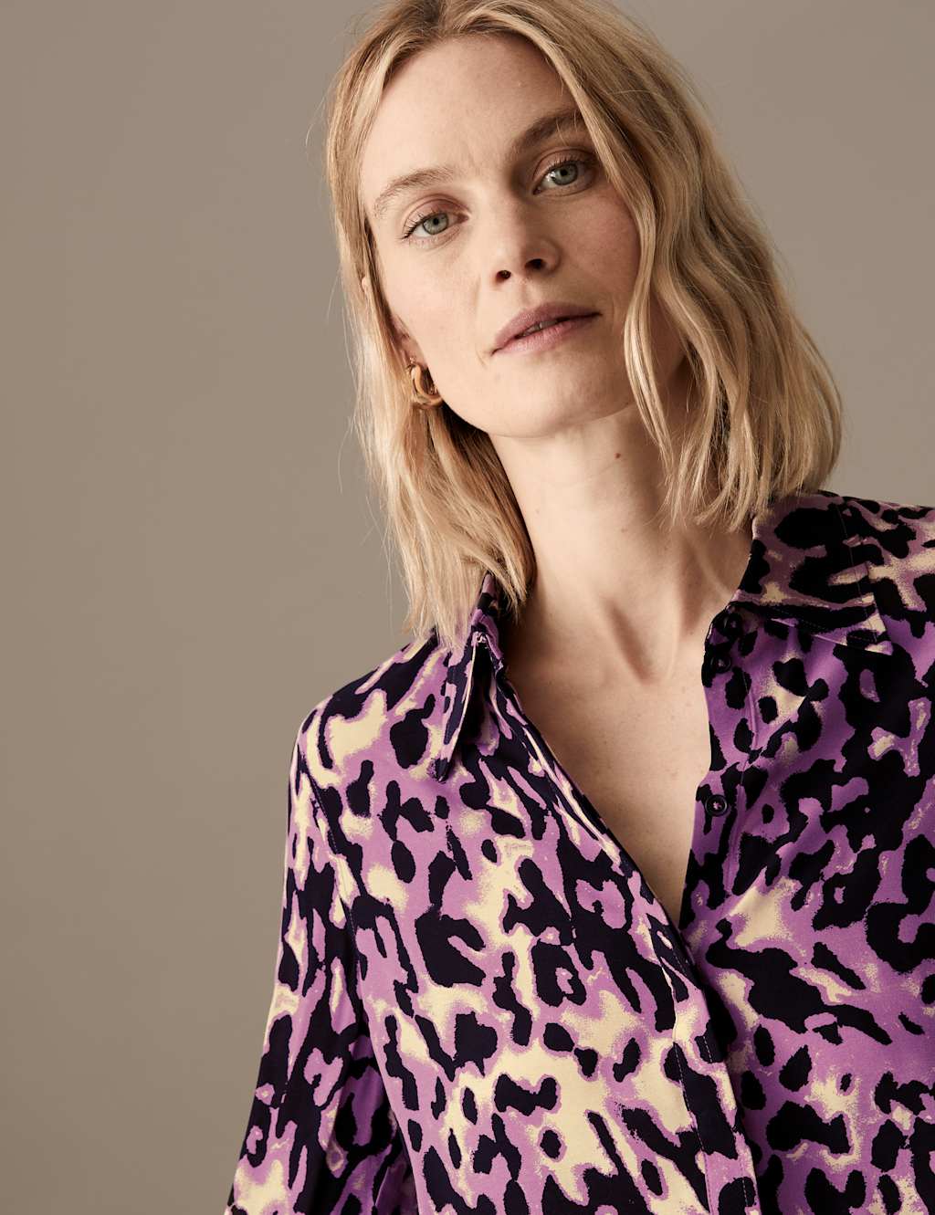 Cupro Rich Animal Print Collared Shirt image 2