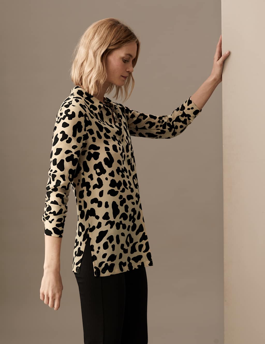 Pure Cupro Animal Print Collared Shirt image 3