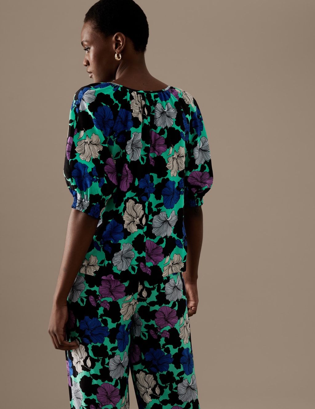 Cupro Rich Printed Tie Neck Blouse image 4