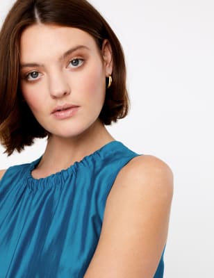 Ruimvallende, mouwloze top van Tencel&trade;