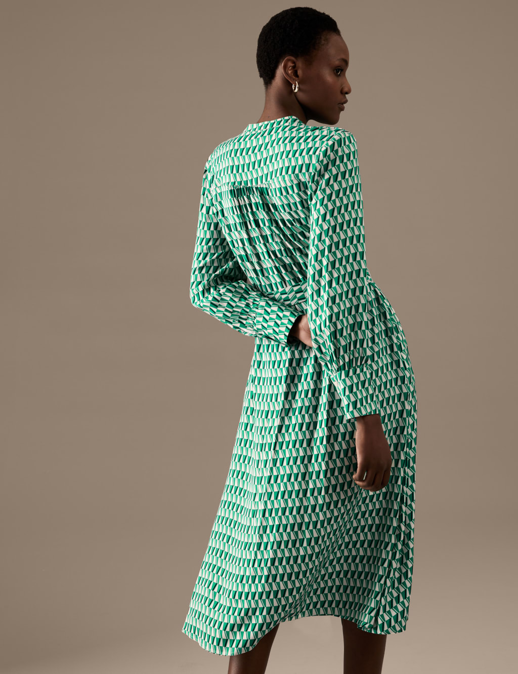 Printed Collarless Midaxi Shirt Dress image 5