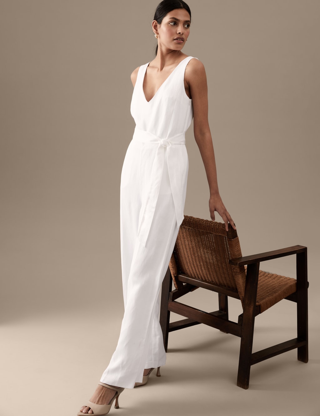 Linen Blend Belted Sleeveless Jumpsuit image 3