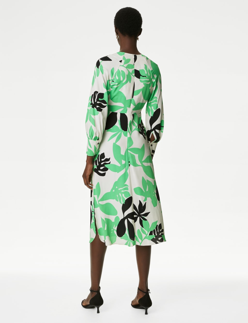 Leaf Print V-Neck Midaxi Smock Dress image 4