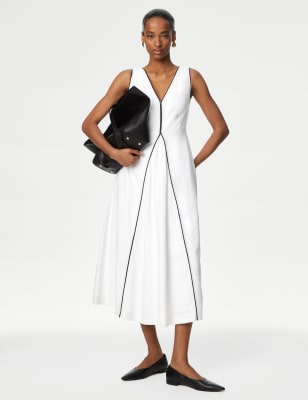 

Autograph Vestido maxi a media pierna a la cintura de escote en pico de linoWomens - Soft White, Soft White