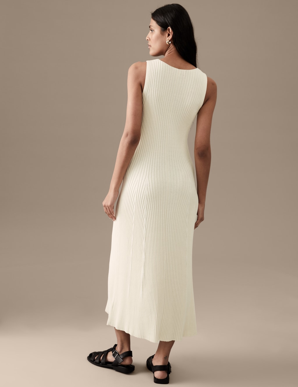 Silk Rich Ribbed Knitted V-Neck Midi Dress image 4