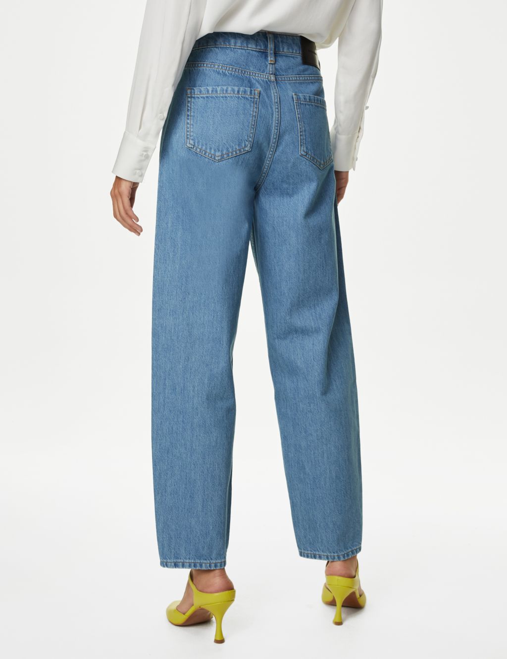 Relaxed High Waisted Straight Leg Jeans image 4
