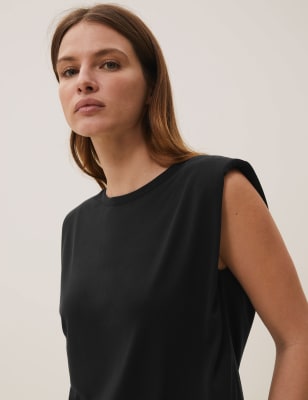 Black shoulder pad online top