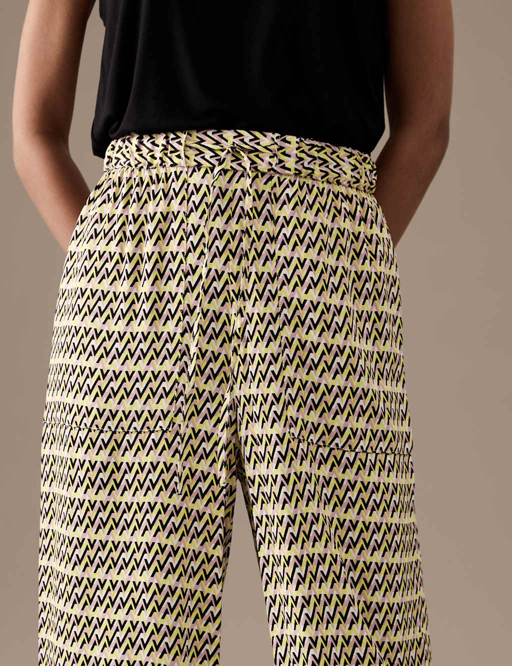 Printed Elasticated Waist Wide Leg Trousers image 3