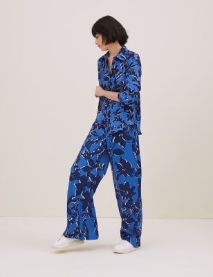 

Womens Autograph Satin Floral Wide Leg Trousers - Blue Mix, Blue Mix