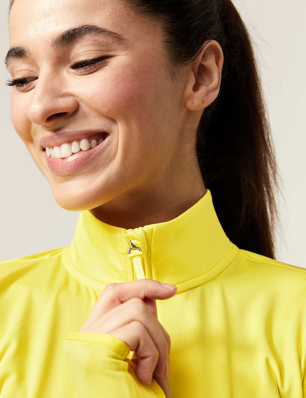 Funnel Neck Half Zip Running Top image 5
