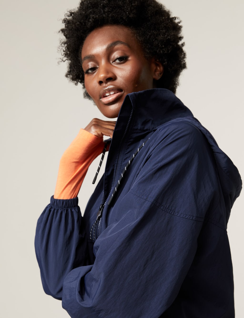 Stormwear™ Lightweight Packable Hooded Longline Parka image 4