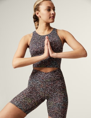 

Womens Goodmove Go Balance Printed High Waisted Yoga Shorts - Carbon, Carbon