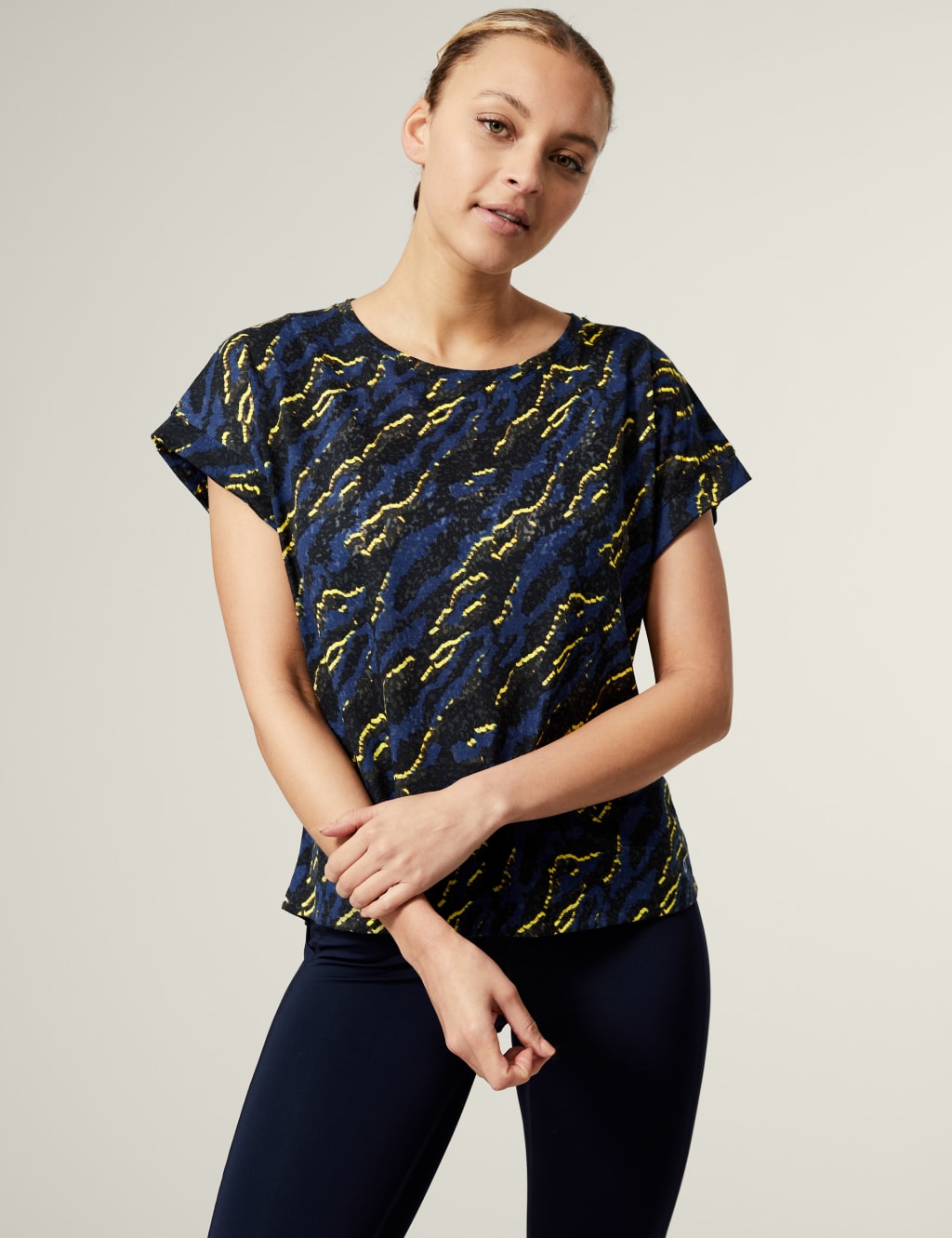 Printed Scoop Neck Relaxed T-Shirt image 4