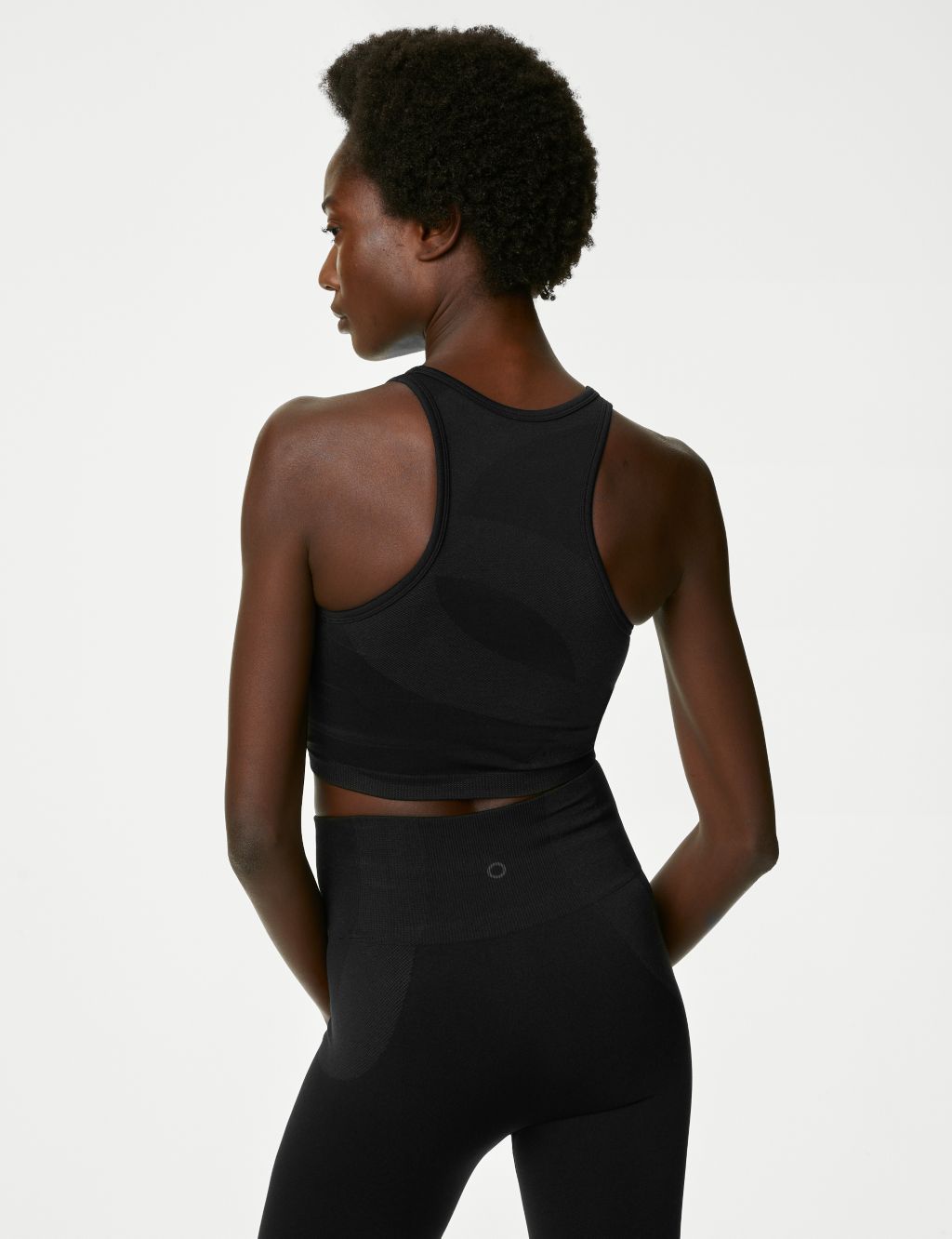 Scoop Neck Seamless Fitted Crop Top image 5