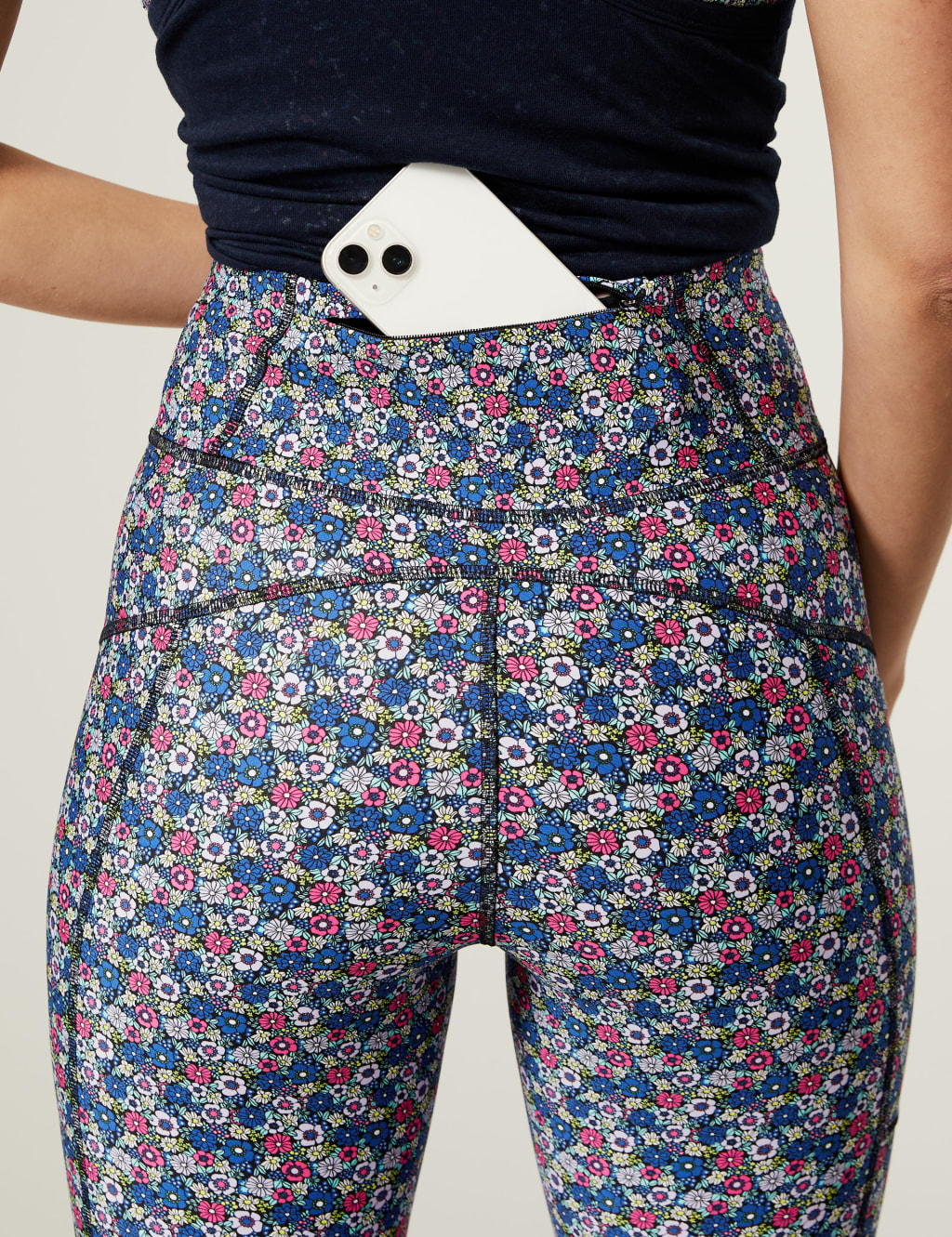 Go Move Printed High Waisted Gym Leggings image 5