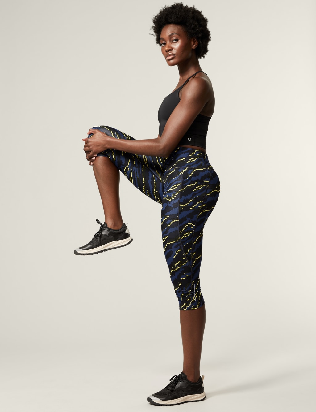 Go Train Printed High Waisted Gym Leggings image 4