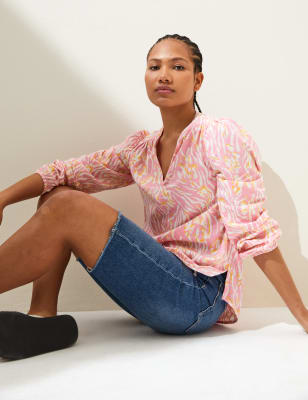 

Womens M&S Collection Linen Rich Printed V-Neck Relaxed Blouse - Pink Mix, Pink Mix