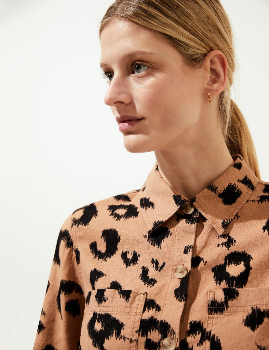 Linen Rich Animal Print Collared Shirt image 3