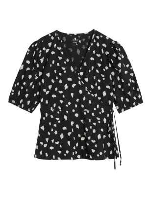 

M&S Collection Top cruzado de manga corta de lino estampadoWomens - Black Mix, Black Mix