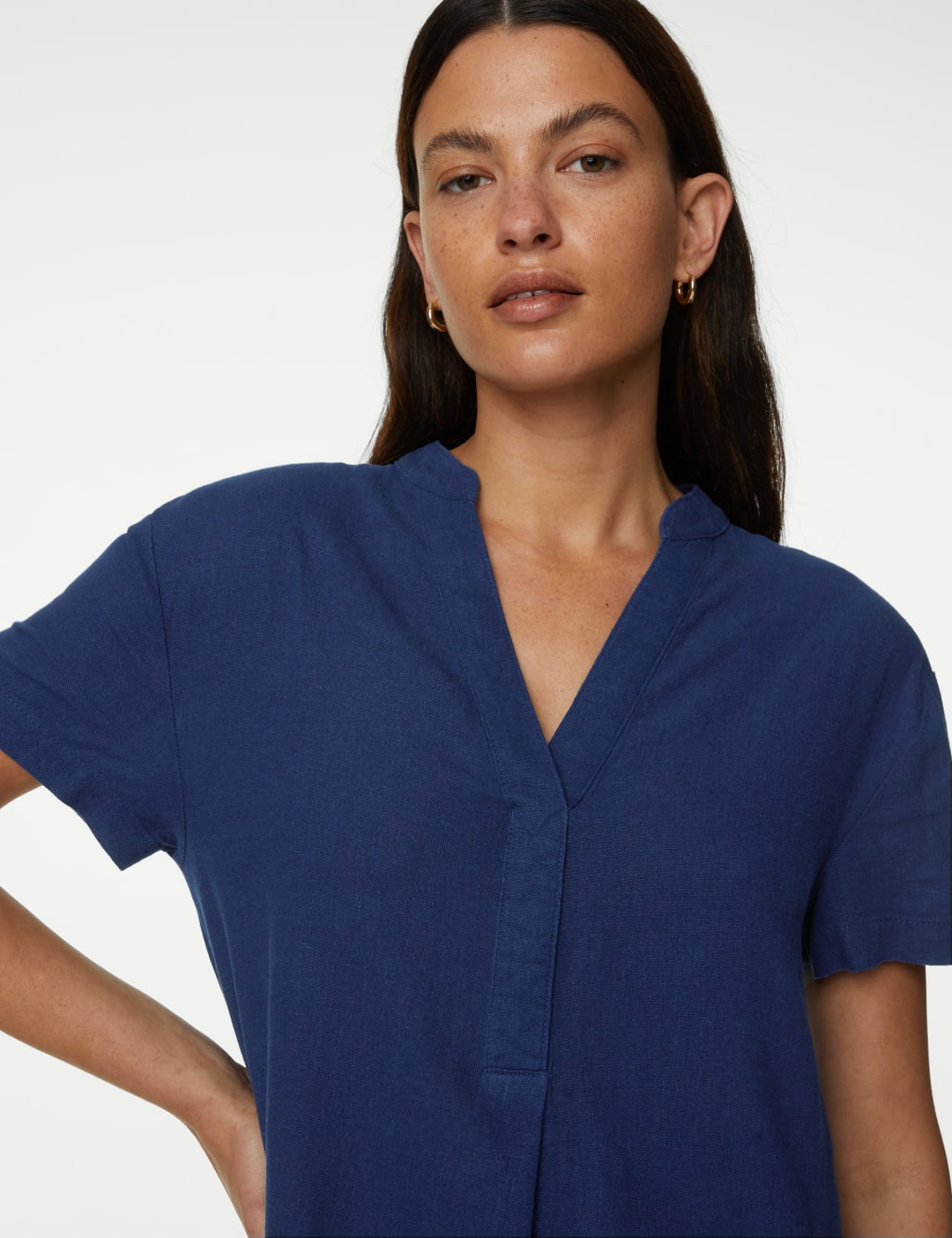 Linen Rich V-Neck Short Sleeve Shift Dress image 2