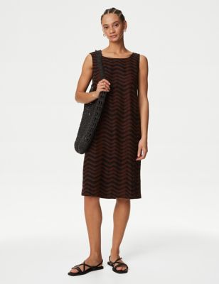M&S Womens Linen Rich Printed Round Neck Shift Dress - 6REG - Conker, Conker