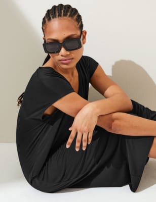 

M&S Collection Vestido de punto a media pierna estilo camiseta de escote en picoWomens - Black, Black