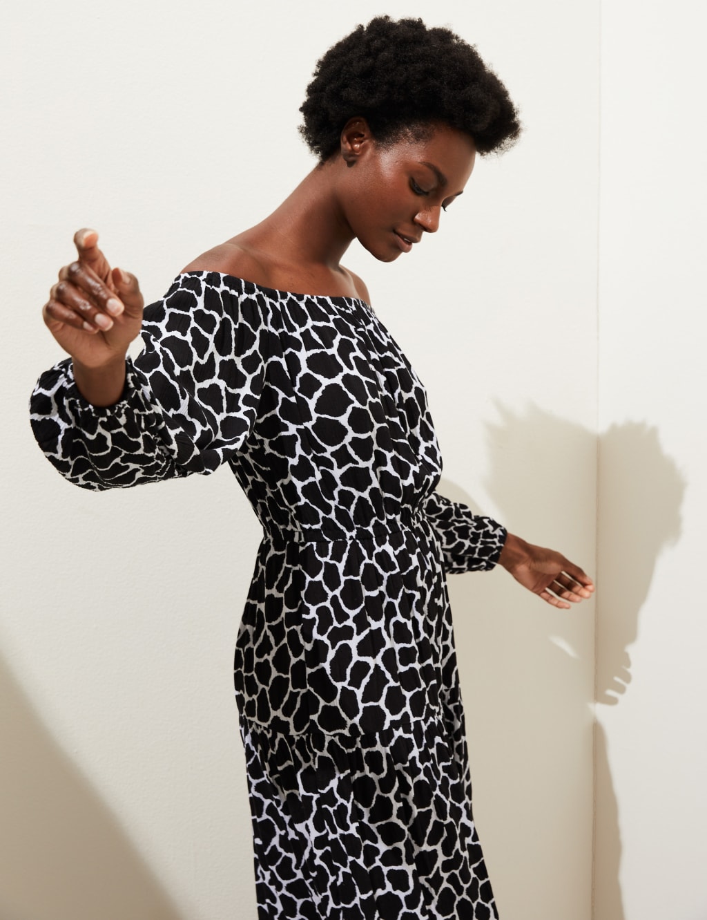 Printed Bardot Midaxi Dress image 3