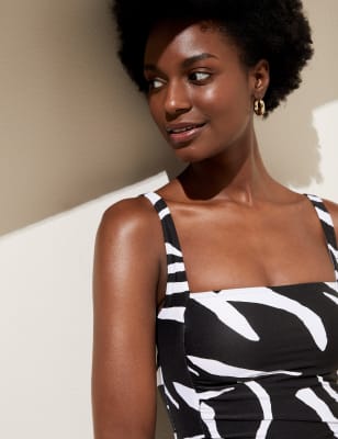 

M&S Collection Bañador con cuello cuadrado con sujeción del vientreWomens - Black Mix, Black Mix