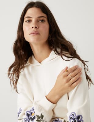 Sweatshirt with outlet embroidered flowers