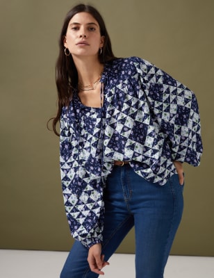 

Womens Per Una Geometric Tie Neck Puff Sleeve Blouse - Navy Mix, Navy Mix