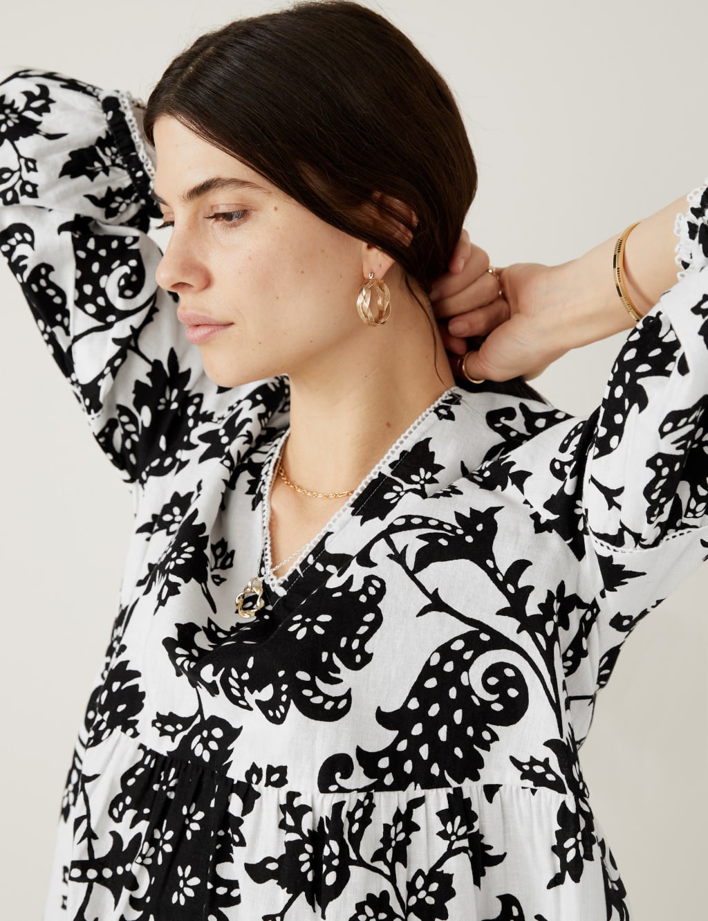 Linen Rich Floral V-Neck Blouse image 1
