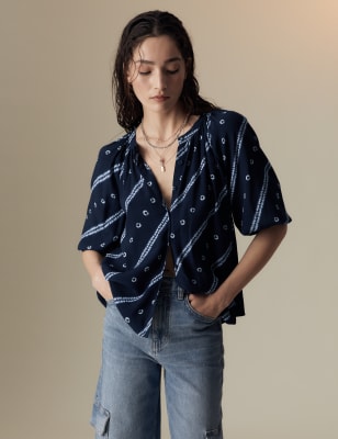 Printed Collarless Button Through Blouse