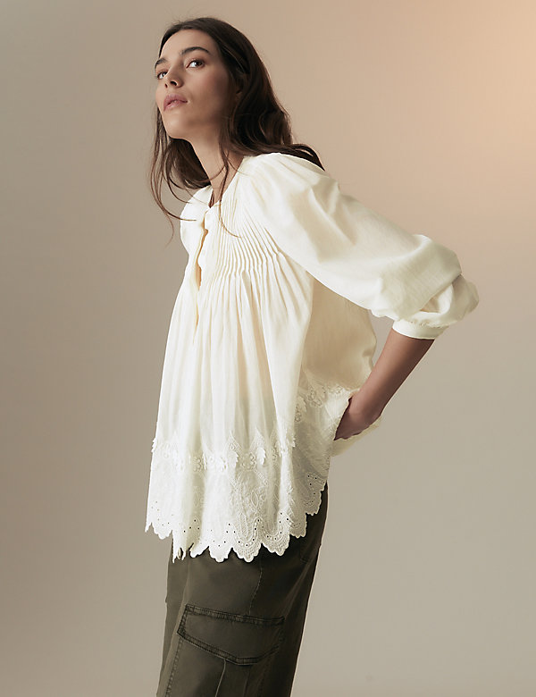 Katoenrijke blouse met kantdetail - BE