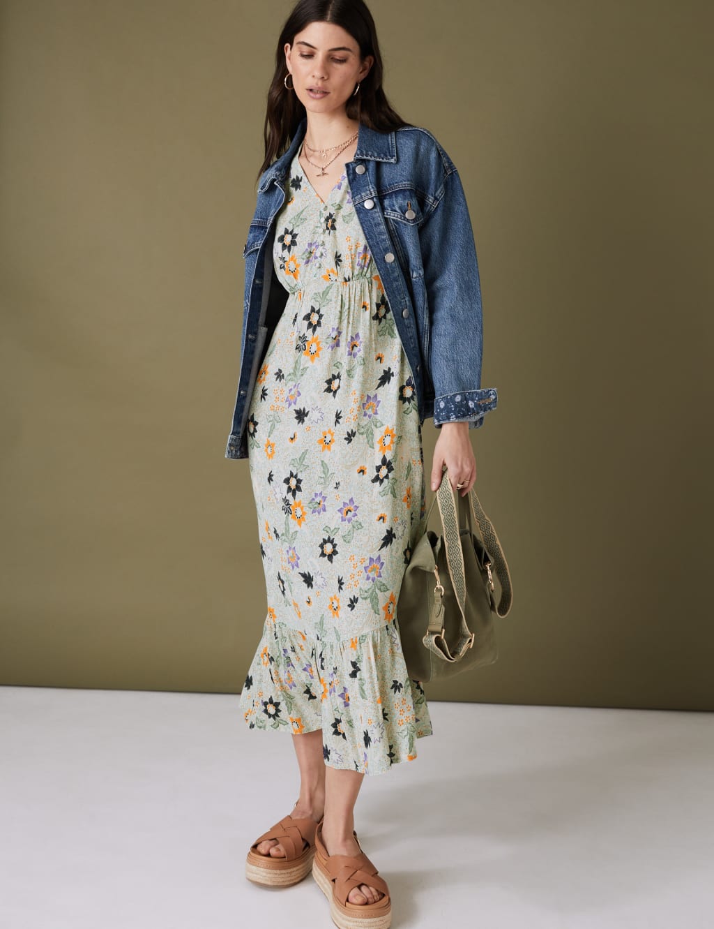 Printed V-Neck Midi Tiered Tea Dress image 2